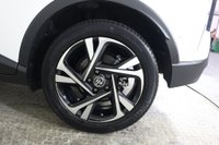 USED 2023 23 TOYOTA C-HR 1.8 VVT-h Design CVT Euro 6 (s/s) 5dr Reverse Camera, Heated Seats,