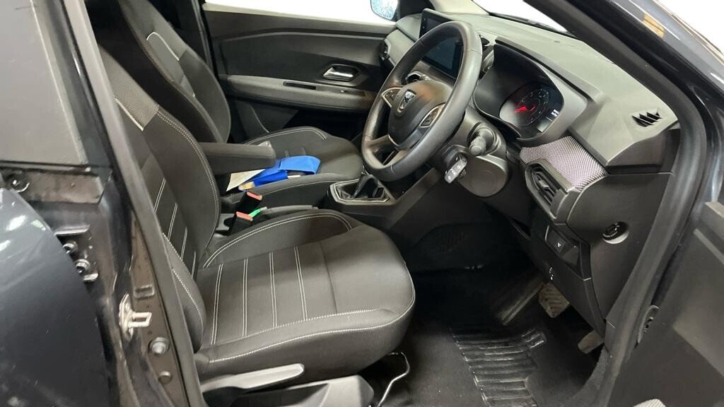 USED 2022 22 DACIA SANDERO 1.0 TCe Comfort Hatchback 5dr Petrol CVT Euro 6 (s/s) (90 ps) 