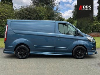 View our FORD TRANSIT CUSTOM