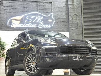 2017 PORSCHE CAYENNE
