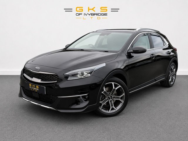 View our Kia Xceed range