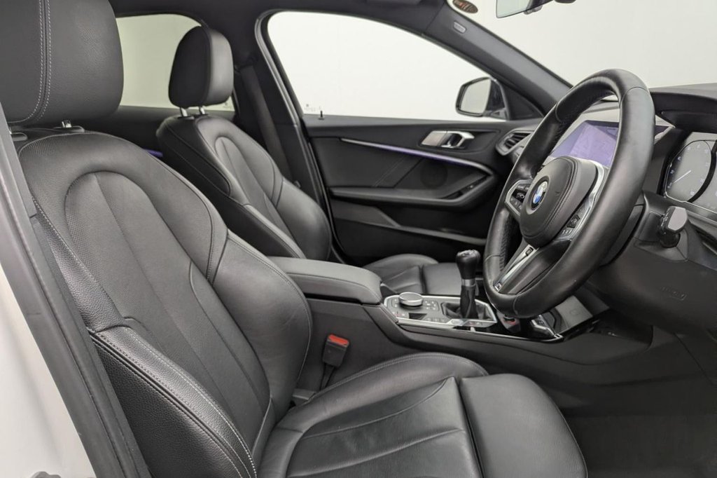 USED 2020 70 BMW 1 SERIES 1.5 118i M Sport Hatchback 5dr Petrol Manual Euro 6 (s/s) (140 ps) **&pound;3,700 Of Optional Extras**
