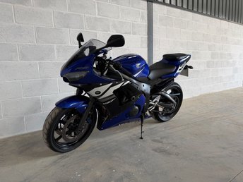 2004 YAMAHA R6
