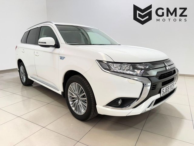 View our Mitsubishi Outlander 2.4h TwinMotor 13.8kWh Design SUV 5dr Petrol Plug-in Hybrid CVT 4WD Euro 6 (s/s) (224 ps)