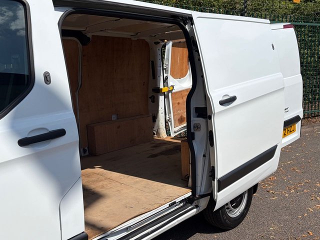 View our FORD TRANSIT CUSTOM