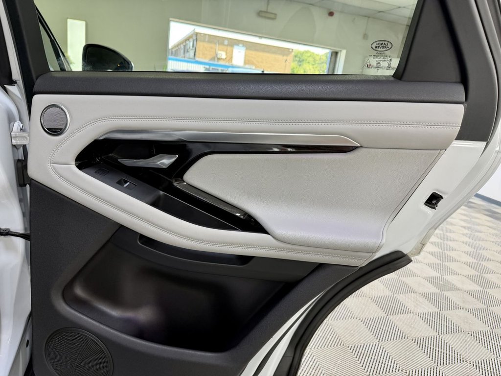USED 2019 19 LAND ROVER RANGE ROVER EVOQUE 2.0 D180 First Edition SUV 5dr Diesel Auto 4WD Euro 6 (s/s) (180 ps) 