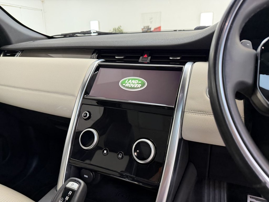 USED 2019 69 LAND ROVER DISCOVERY SPORT 2.0 D150 MHEV R-Dynamic SE SUV 5dr Diesel Auto 4WD Euro 6 (s/s) (150 ps) 