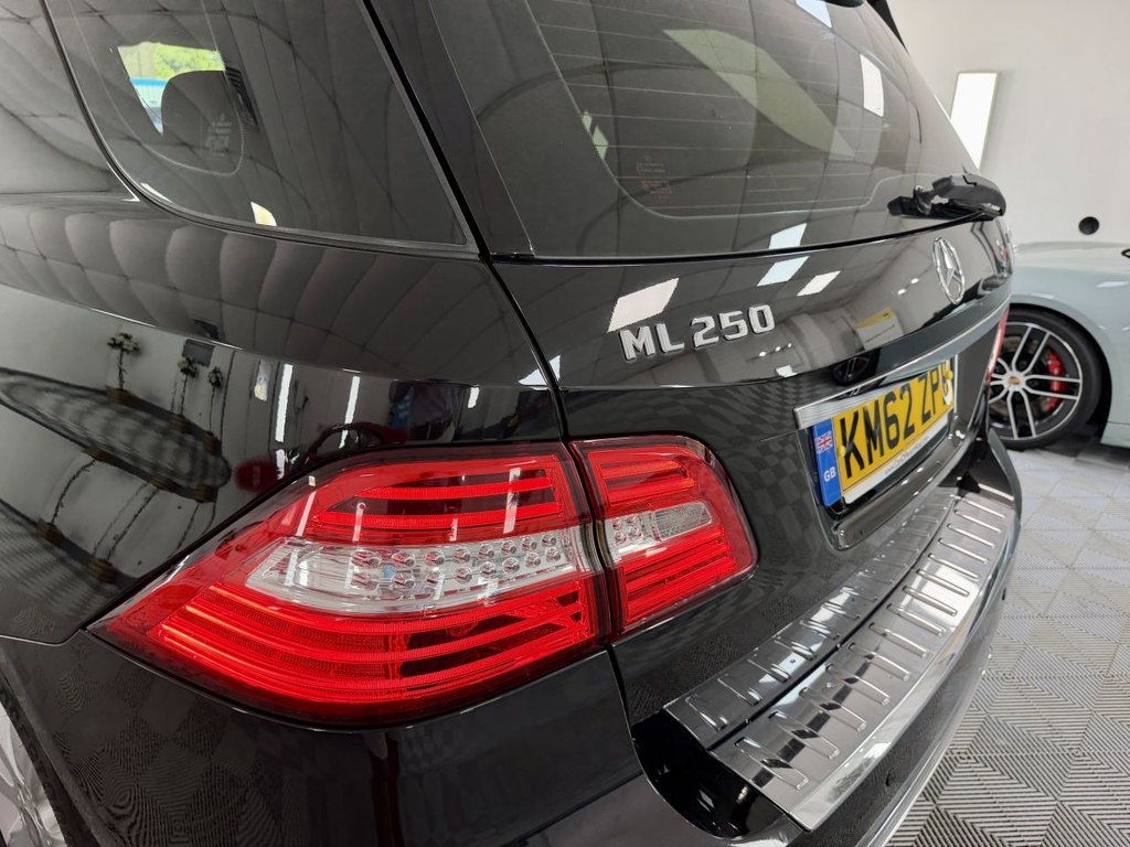 USED 2013 62 MERCEDES-BENZ M CLASS 2.1 ML250 BlueTEC Special Edition SUV 5dr Diesel G-Tronic 4WD Euro 6 (s/s) (204 ps) 