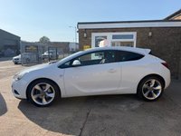 USED 2011 61 VAUXHALL ASTRA GTC 1.4T SRi Coupe 3dr Petrol Manual Euro 5 (s/s) (140 ps) Only 34000 miles full dealer history