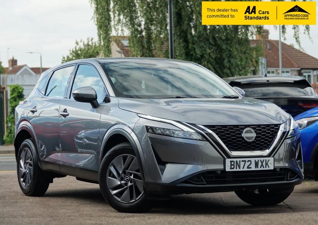 View our NISSAN QASHQAI