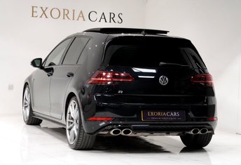 View our VOLKSWAGEN GOLF