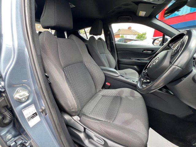 View our TOYOTA C-HR