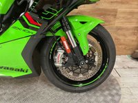 USED 2023 23 KAWASAKI ZX10   