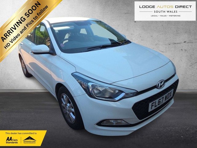 View our Hyundai I20 1.2 SE Hatchback 5dr Petrol Manual Euro 6 (84 ps)