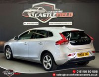 USED 2015 65 VOLVO V40 2.0 D2 SE Nav Hatchback 5dr Diesel Manual Euro 6 (s/s) (120 ps) 
