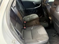 USED 2015 65 VOLVO V40 2.0 D2 SE Nav Hatchback 5dr Diesel Manual Euro 6 (s/s) (120 ps) 
