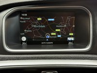 USED 2015 65 VOLVO V40 2.0 D2 SE Nav Hatchback 5dr Diesel Manual Euro 6 (s/s) (120 ps) 