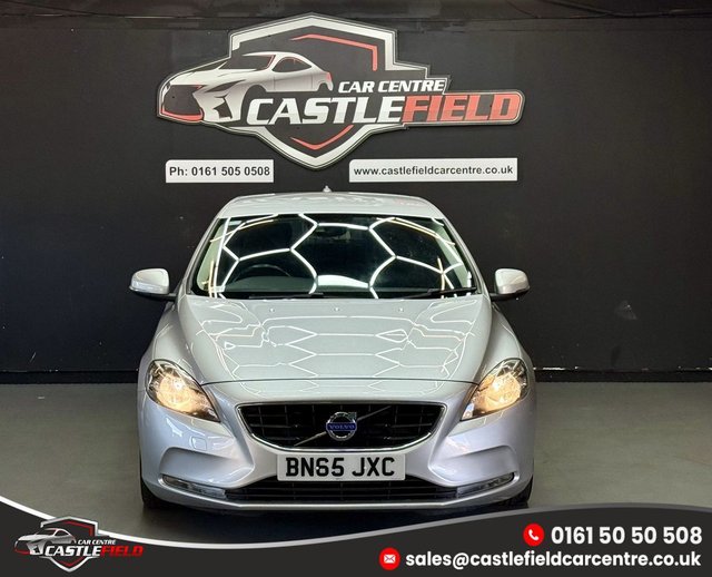 View our VOLVO V40