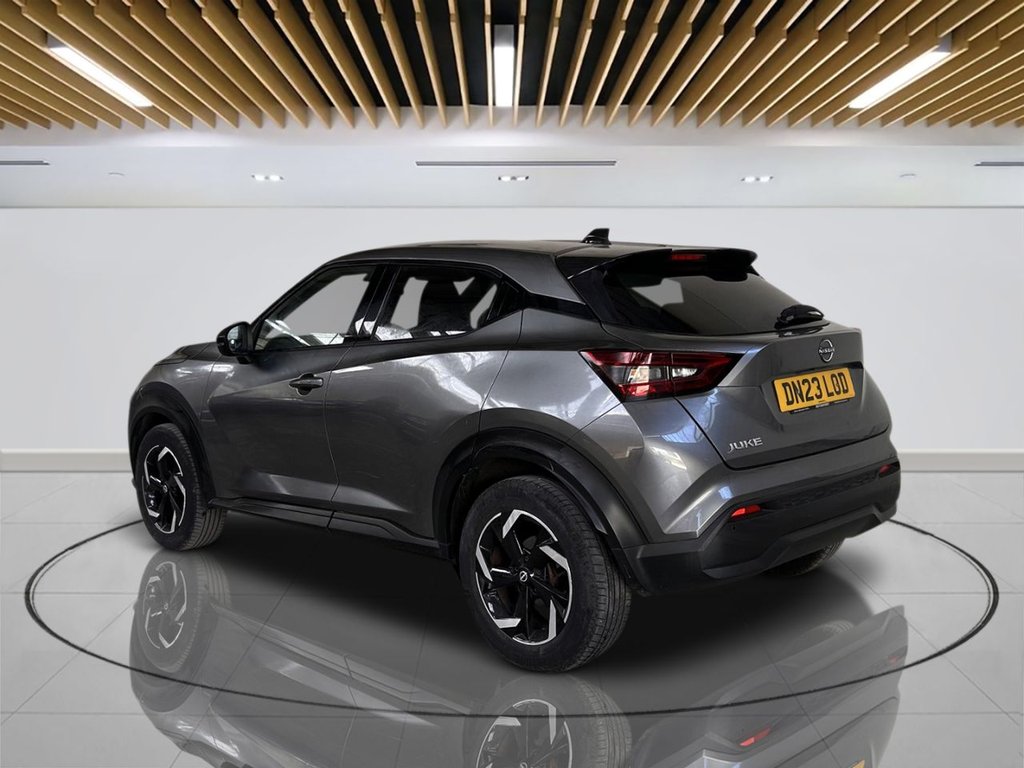 2023 Nissan Juke — image 4