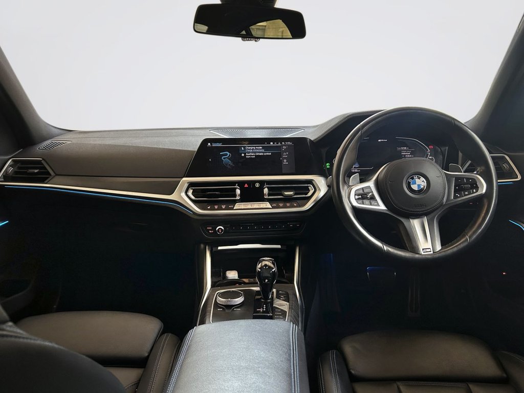 2019 BMW 3 Series — image 2