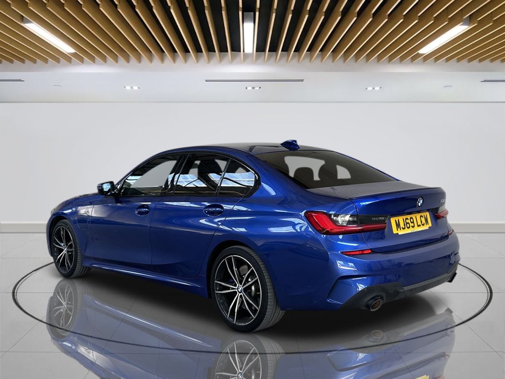 2019 BMW 3 Series — image 4