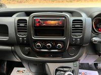 USED 2021 21 RENAULT TRAFIC 2.0 dCi ENERGY 30 Business+ Panel Van 5dr Diesel Manual LWB Standard Roof Euro 6 (s/s) (120 ps) A/C, 1 OWNER, LWB, 6 SPEED