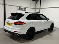 USED 2017 67 PORSCHE CAYENNE 3.0 V6 E-Hybrid S Platinum Edition SUV 5dr Petrol Plug-in Hybrid TiptronicS 4WD Euro 6 (s/s) (416 ps) 