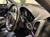 USED 2017 67 PORSCHE CAYENNE 3.0 V6 E-Hybrid S Platinum Edition SUV 5dr Petrol Plug-in Hybrid TiptronicS 4WD Euro 6 (s/s) (416 ps) 