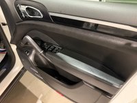 USED 2017 67 PORSCHE CAYENNE 3.0 V6 E-Hybrid S Platinum Edition SUV 5dr Petrol Plug-in Hybrid TiptronicS 4WD Euro 6 (s/s) (416 ps) 