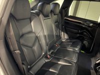 USED 2017 67 PORSCHE CAYENNE 3.0 V6 E-Hybrid S Platinum Edition SUV 5dr Petrol Plug-in Hybrid TiptronicS 4WD Euro 6 (s/s) (416 ps) 