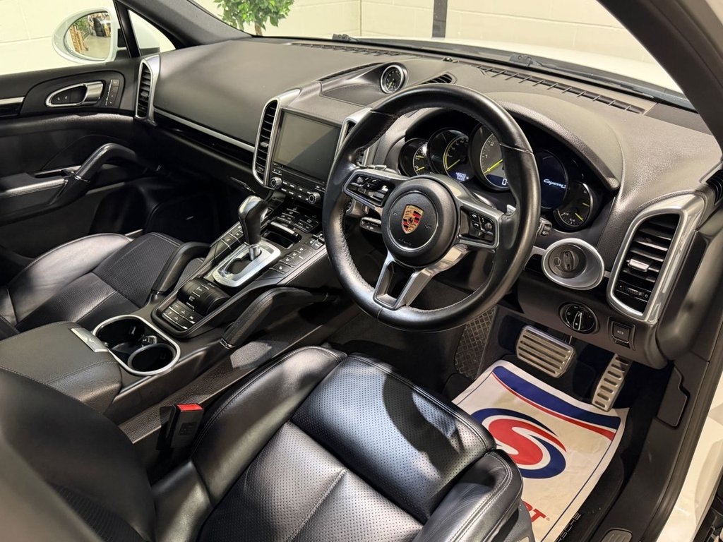 USED 2017 67 PORSCHE CAYENNE 3.0 V6 E-Hybrid S Platinum Edition SUV 5dr Petrol Plug-in Hybrid TiptronicS 4WD Euro 6 (s/s) (416 ps) 