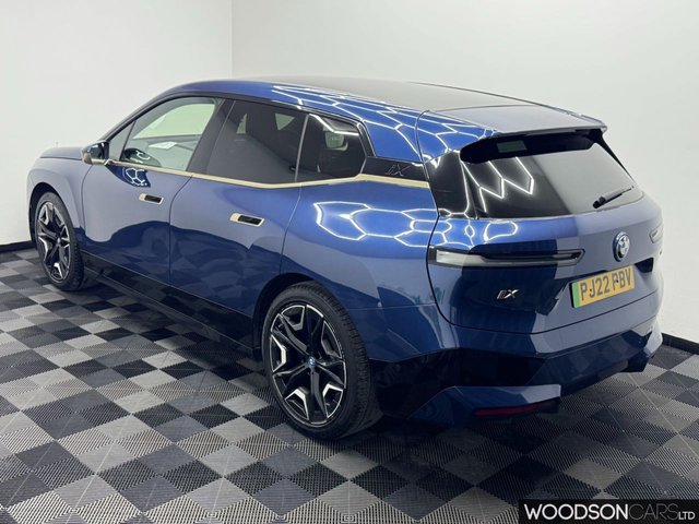 View our BMW IX