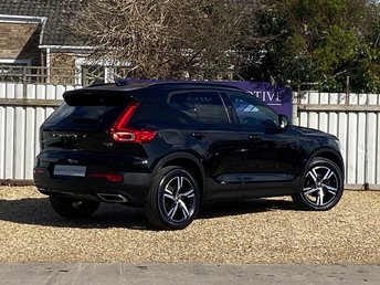View our VOLVO XC40