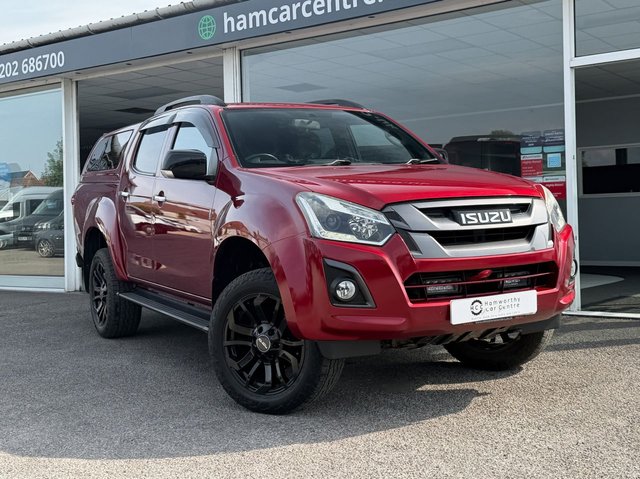 View our Isuzu D-Max 1.9 TD Blade Pickup NO VAT Double Cab 4dr Diesel Auto 4WD Euro 6 (164 ps) NO VAT