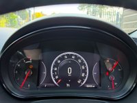 USED 2015 15 VAUXHALL INSIGNIA 2.0 CDTi Tech Line Auto Euro 5 5dr SATNAV+GOODHISTORY+AUTO
