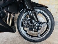 USED 2011 11 KAWASAKI Z1000 DAF Yoshimura Exhausts + Extras