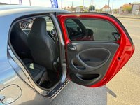 USED 2021 21 SMART FORFOUR 17.6kWh Prime Exclusive Hatchback 5dr Electric Auto (22kW Charger) (82 ps) 2 OWNERS FROM NEW* 4 STAMP SERVICE HISTORY* AUTOMATIC* FULL EV* SPLIT PANORAMIC ROOF* PARKING SENSORS* REVERSING CAMERA* ECO MODE* CRUISE CONTROL*  AIR CON* BLUETOOTH PHONE AND AUDIO* DAB