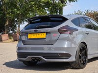 USED 2015 65 FORD FOCUS 2.0T EcoBoost ST-3 Hatchback 5dr Petrol Manual Euro 6 (s/s) (250 ps) FSH|LOWOWNERS|6MWARRANTY|ULEZ