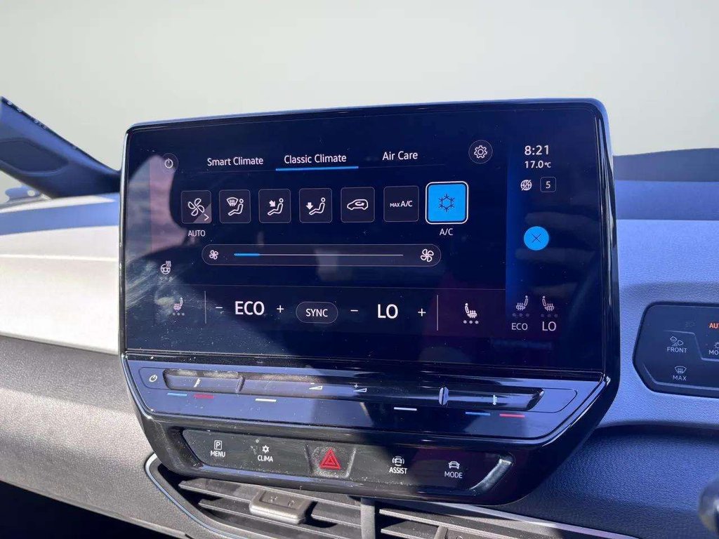 2023 Volkswagen ID.3 — image 10