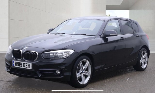 View our BMW 1 Series 1.5 118i GPF Sport Hatchback 5dr Petrol Auto Euro 6 (s/s) (136 ps)
