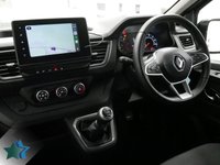 USED 2023 23 RENAULT TRAFIC 30 2.0 BLUEDCI 130 BHP SL EXTRA NAV EDITION 1 OWNER | SAT NAV | AIR CON | ALLOYS