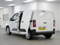 USED 2023 72 TOYOTA PROACE CITY 1.5 BLUEHDI 100 BHP L1 SWB ICON EDITION 6 DOOR 2023 YEAR | 3 SEATS | CARPLAY | 6 DOORS !