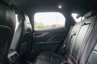 USED 2017 67 JAGUAR F-PACE 2.0 D180 R-Sport SUV 5dr Diesel Auto AWD Euro 6 (s/s) (180 ps) 