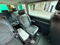 USED 2016 66 VOLKSWAGEN CARAVELLE 2.0 TDI BlueMotion Tech Executive MPV 5dr Diesel DSG Euro 6 (s/s) (150 ps) 