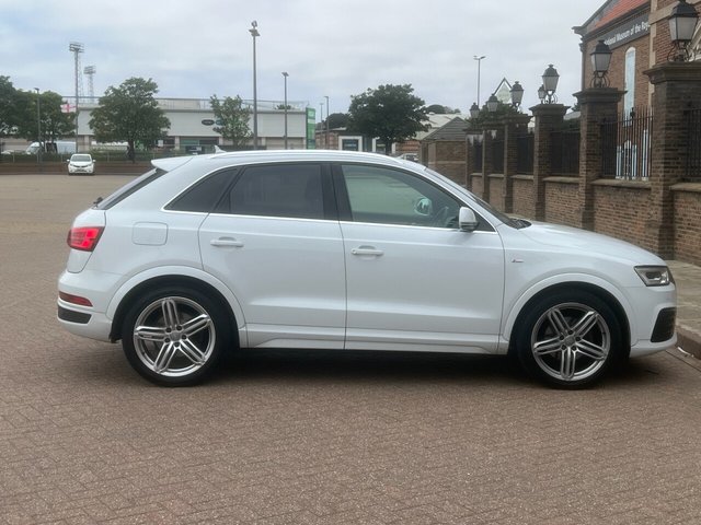 View our AUDI Q3
