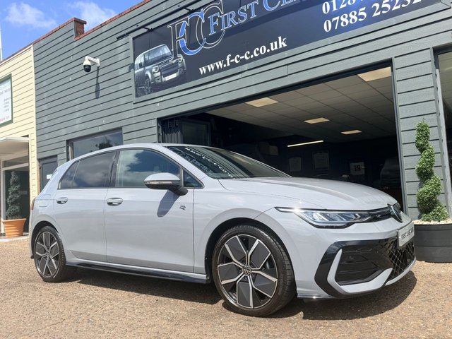View our VOLKSWAGEN GOLF