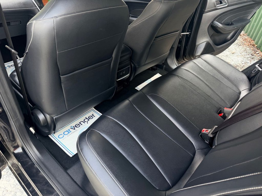 USED 2022 22 MG MG5 61.1kWh Exclusive Long Range Estate 5dr Electric Auto (156 ps) 1 Owner|Adaptive Cruise|Camera|SatNav|Apple CarPlay/Android Auto|