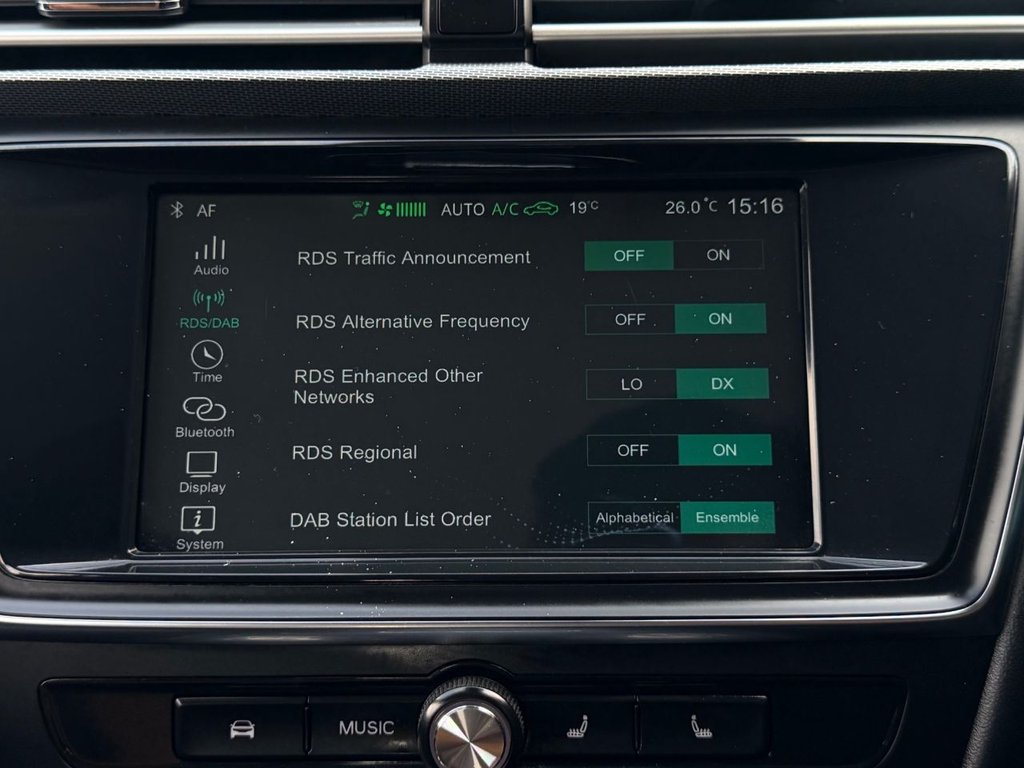 USED 2022 22 MG MG5 61.1kWh Exclusive Long Range Estate 5dr Electric Auto (156 ps) 1 Owner|Adaptive Cruise|Camera|SatNav|Apple CarPlay/Android Auto|