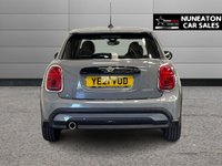 USED 2021 21 MINI HATCH 1.5 Cooper Classic Hatchback 5dr Petrol Steptronic Euro 6 (s/s) (136 ps) 