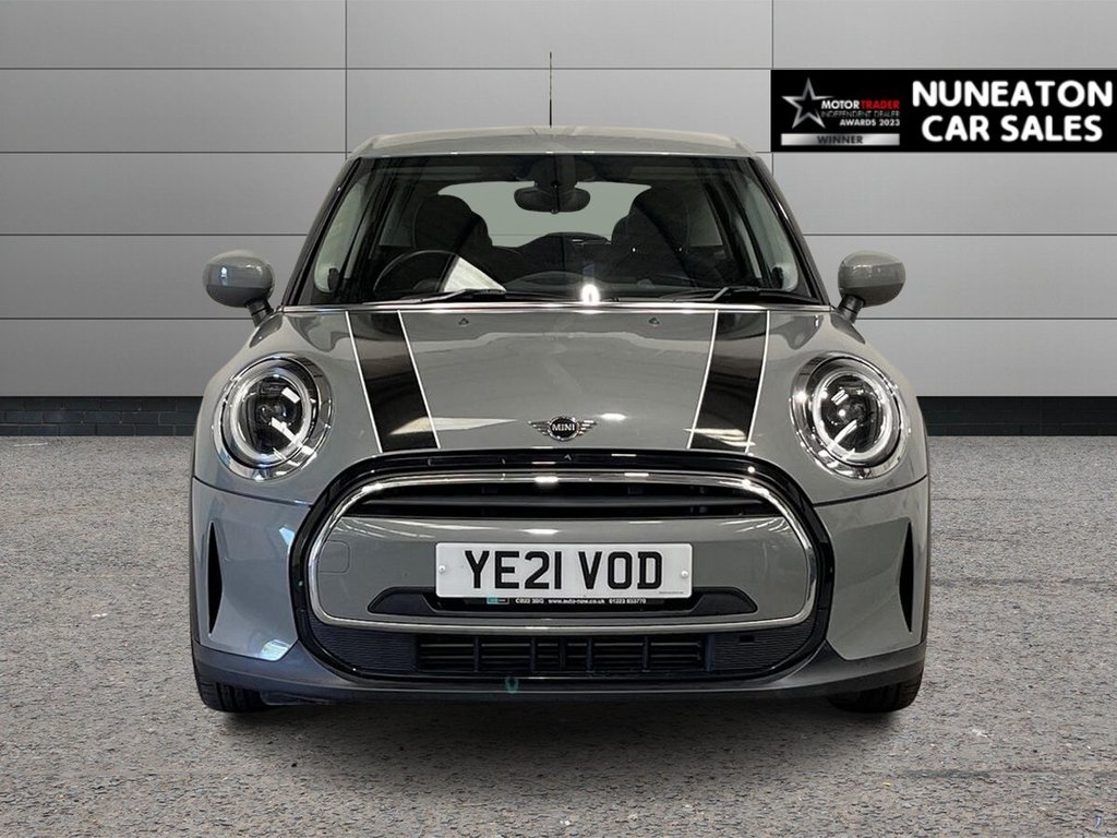 USED 2021 21 MINI HATCH 1.5 Cooper Classic Hatchback 5dr Petrol Steptronic Euro 6 (s/s) (136 ps) 